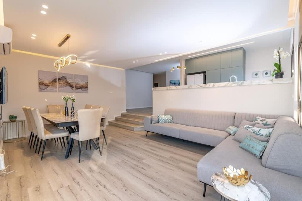 L.T.D Luxury Apartments 4 Bedroom Panoramic View Tiberíades Exterior foto
